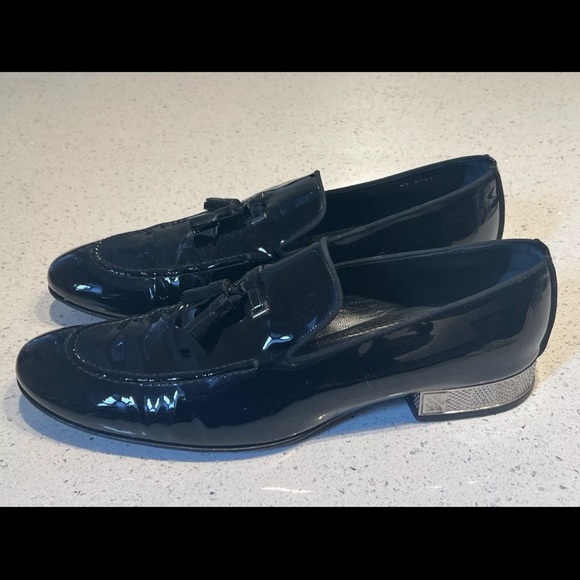 Louis Vuitton Black Patent Leather damier heel Loafers - Picture 3 of 11